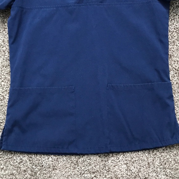 Uniform stretch scrub top navy - Picture 5 of 5